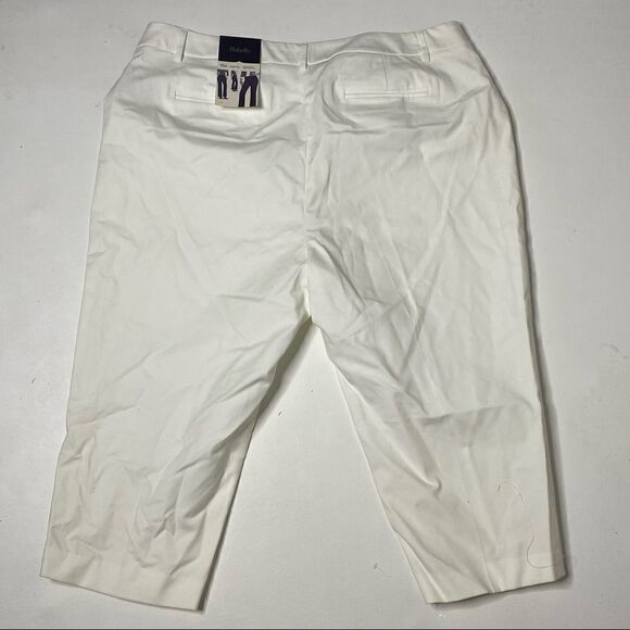 Rafaella | NWT Curvy White Capri’s - Picture 5 of 6